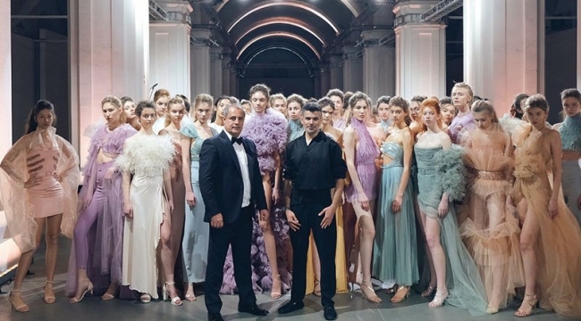 SAİT EMİR KARA PARAYI DEFİLE VE MANKENLERLE Mİ AKLIYOR?