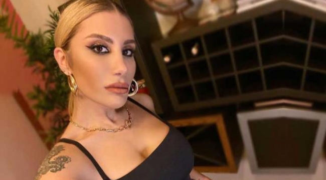 Kendisinden 11 yaş küçük Emre Aslan ile birlikte olan İrem Derici, aşkını ilan etti