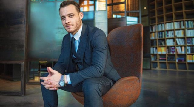 Kerem Bürsin, 56 kez "Falan filan" deyince sosyal medyanın diline düştü