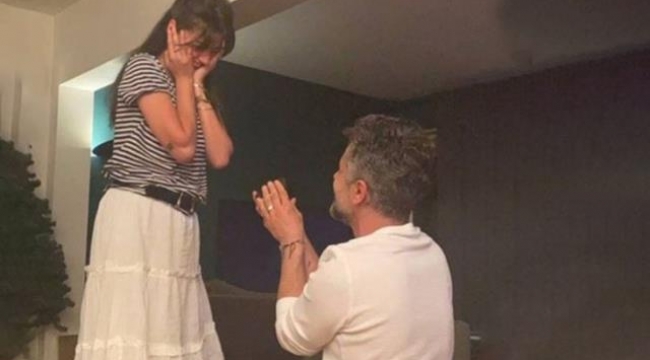 Evlilik yolunda ilk adımı atan oyuncu Umut Kurt, sevgilisine evlilik teklifi etti