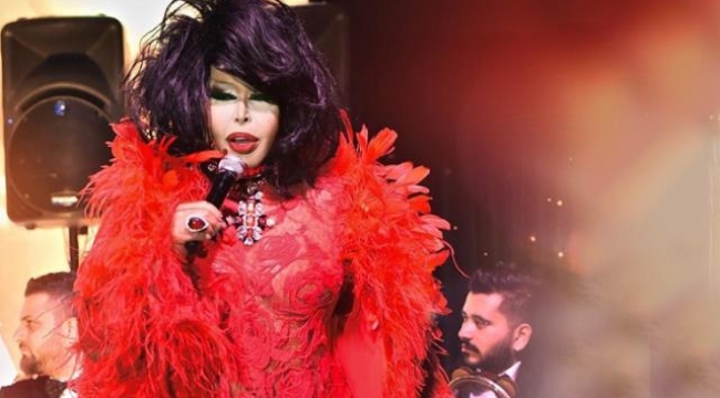 Bodrumda tatil yapan Bülent Ersoy, makyajsız görüntülendi