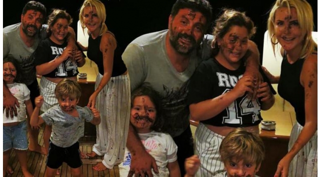 ECE ERKEN VE ŞAFAK MAHMUTYAZICIOĞLU İLE MUTLULUĞUN RESMİNİ PAYLAŞTI..