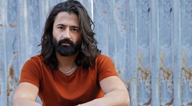 Şarkıcı Koray Avcının babası hayatını kaybetti