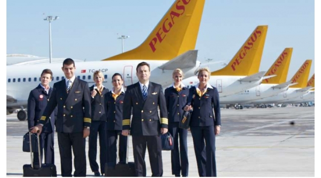 Pegasus'da pilot ve hosteslerin bilgileri çalındı