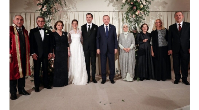 Hulusi Akarın gelini hangi şirketin genel müdürü çıktı?