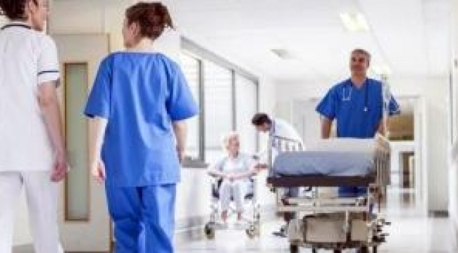 Karar Resmi Gazetede yayımlandı! 27 bin sağlık personeli alınacak, işte kadrolar