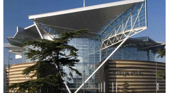 İstinye Park AVMde silahlı çatışma