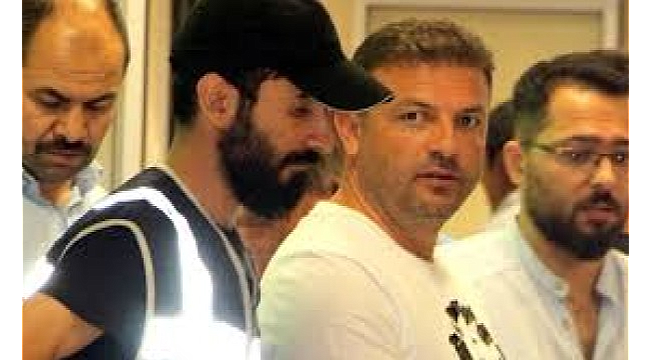 Bakırköy Adliyesinde peş peşe farklı karar çıkınca kaçtılar!