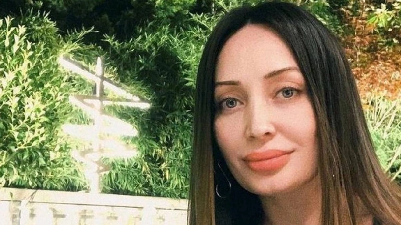 Şişli'de estetik operasyon yaptıran kadın hayatının şokunu yaşadı: Dikişleri patladı, memeleri düştü...