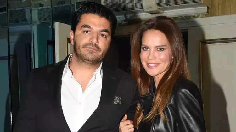 Eşi Uğur Akkuş hakkında geçen 25 Kasım'da yakalama kararı çıkarılan Ebru Şallı'nın açık hava pilatesi dikkat çekti