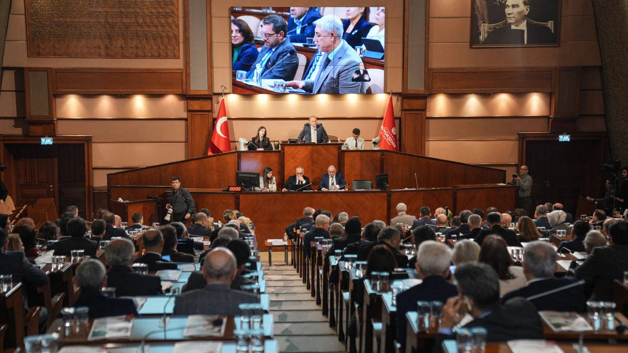 İBB, İlim Yayma Cemiyeti ve Deniz Feneri'ne tahsis edilen taşınmazları geri aldı