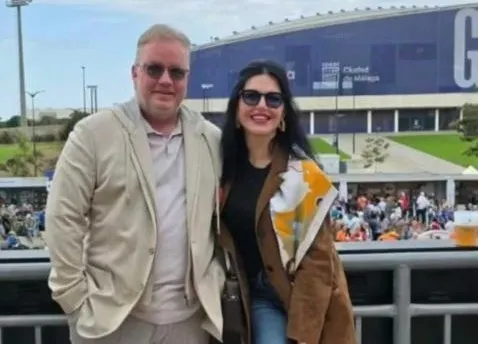 METİN ŞEN VE ZEYNEP ÖZBULUT AYRILDI